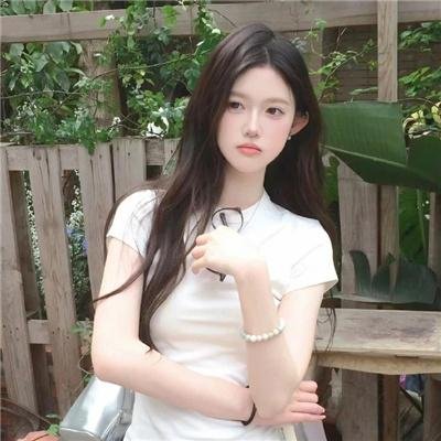 恋爱潜伏